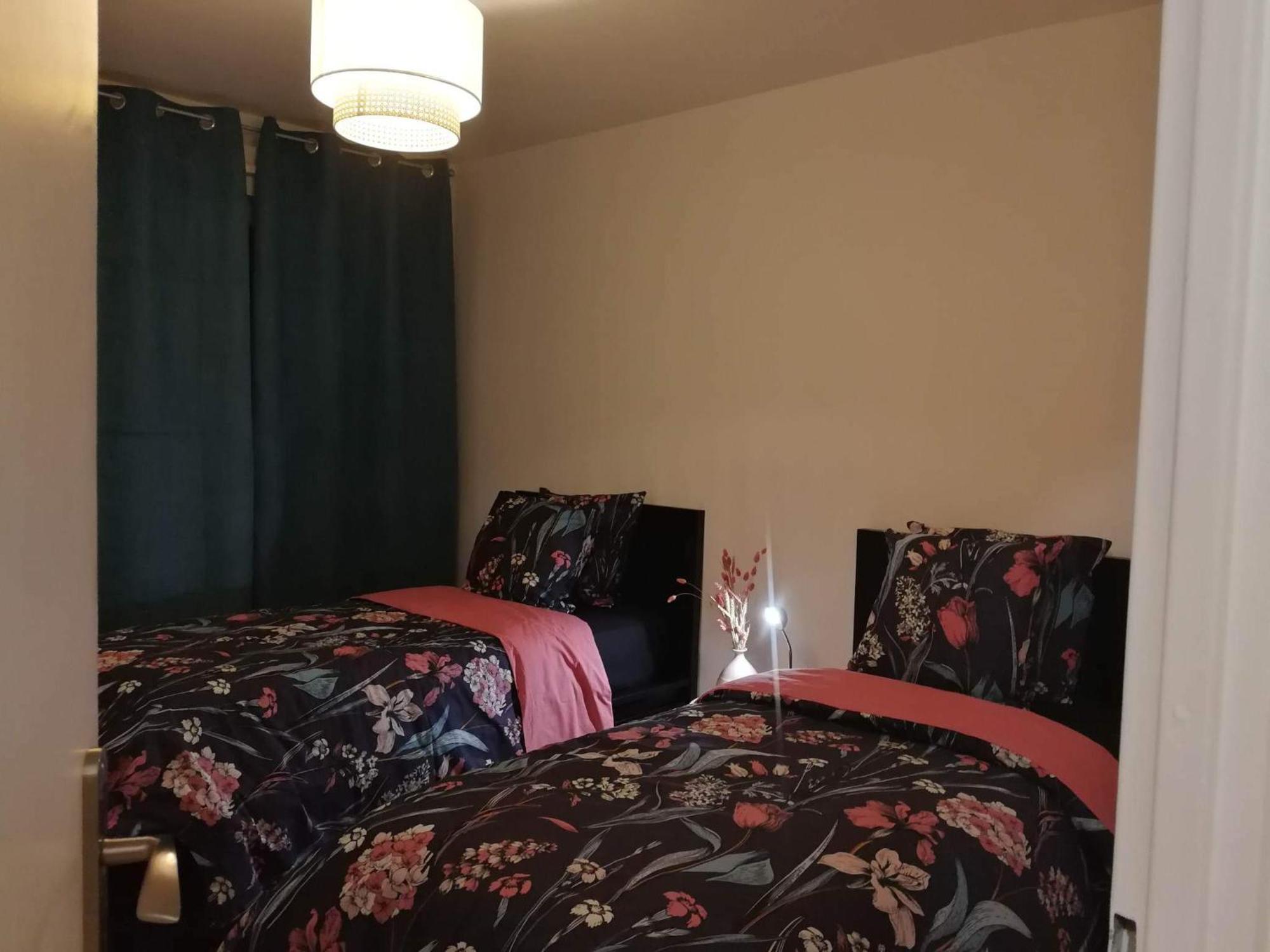 Bel Appartement Familial Cenon Exteriér fotografie